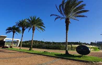 Imagem: O terreno possui 577m² de Área e está localizado em Emaús