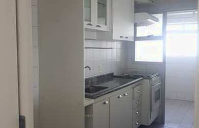 Imagem: O apartamento possui 2 Dormitórios, 2 Banheiros, 2 Vagas na