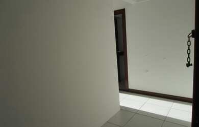 Imagem: O depósito possui 1 Vaga na garagem e 33m² de Área e está