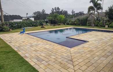 Imagem 1: Casa de condomínio térrea para venda possui 420 m² em Atibaia SP