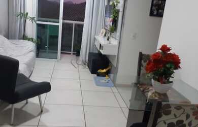 Imagem: O apartamento possui 3 Dormitórios, 1 Banheiro, 1 Vaga na garagem