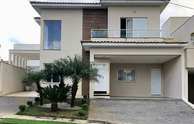 Imagem: A casa em condomínio possui 4 Dormitórios, 5 Banheiros, 4