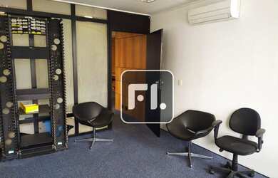 Imagem 13: Conjunto, 300 m² - venda por R$ 2.150.000,01 ou aluguel por R$ 13.000,01/mês...
