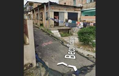 Imagem 3: Casa de esquina. 2 Vagas na garageme2 Dormitórios