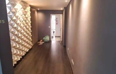 Imagem: O depósito possui 1 Vaga na garagem, 42m² de Área e está