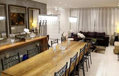 Imagem 1: Casa de Condomínio com 6 Quartos à Venda no Arujá Ville II, 400 m²