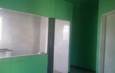 Imagem 5: Aluga se uma casa. 1 Banheiroe1 Dormitório