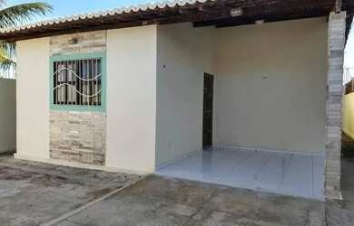 Imagem: A casa possui 2 Dormitórios, 1 Banheiro, 1 Vaga na garagem