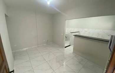 Imagem: A casa possui 1 Dormitório, 1 Banheiro, 45m² de Área e está