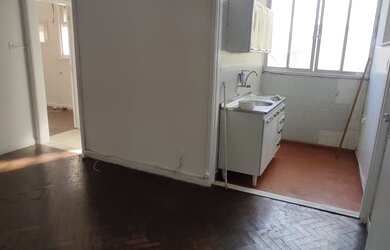 Imagem 4: Apartamento para venda possui 40 metros quadrados com 1 quarto em Catete...