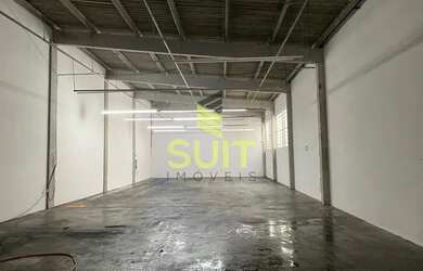 Imagem: O depósito possui 350m² de Área e está localizado em Vale