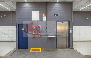 Imagem 11: Galpao / Prédio para locação na Vila Leopoldina com 4536 m² com pé direito de 8,4 mtrs