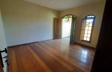 Imagem 5: CASA EM RIO NOVO. Varanda, Imóvel novo, 900m² de Áreae5 Vagas na garagem