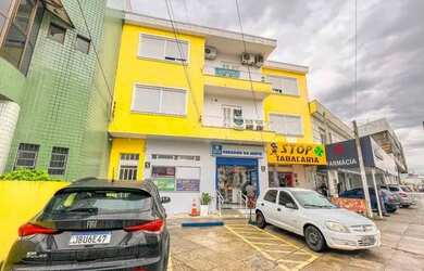 Imagem: O apartamento possui 3 Dormitórios, 2 Banheiros, 88m² de Área