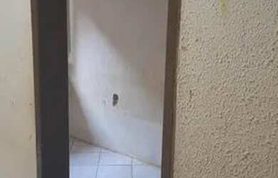 Imagem 5: Alugo casa ou vendo casa em Itapoã. Aluguel 500 reias incluso luz e água....