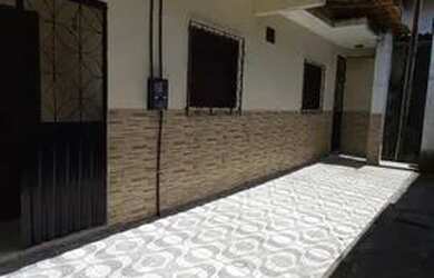 Imagem: A casa possui 2 Dormitórios, 1 Banheiro, 79m² de Área e