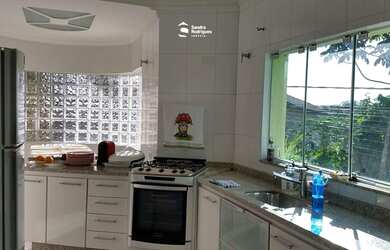 Imagem 10: Casa de Condomínio com 3 suítes à Venda no Arujá Country Club, 300...