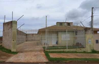 Imagem: A casa possui 184m² de Área e está localizado em Jardim