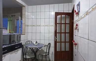 Imagem 11: Maravilhosa casa VP. Churrasqueira, Varanda, Guarda roupae150m² de Área