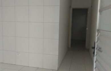 Imagem: A casa possui 1 Dormitório, 1 Banheiro, 50m² de Área e está