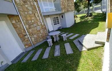 Imagem 4: Excelente casa de 2 pisos com 05 quartos sendo 02 suites no Rio Maina