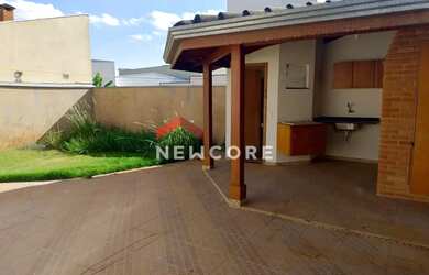 Imagem: A casa em condomínio possui 3 Dormitórios, 3 Banheiros, 4