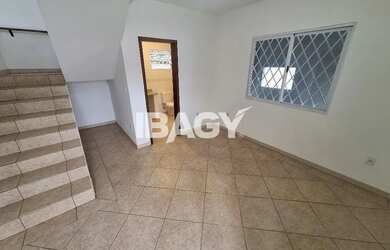 Imagem 2: Excelente Casa 3 dormitório s em Lagoa da Conceição - Florianópolis