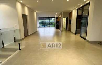 Imagem 8: Sobrado para venda com 375 metros quadrados com 4 quartos em Jardins Itália...