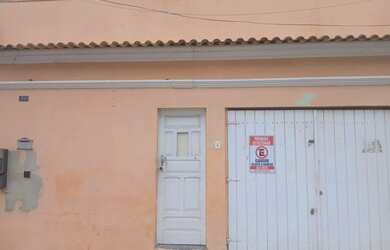 Imagem: O quarto está localizado em Centro, Cabo Frio para alugar por