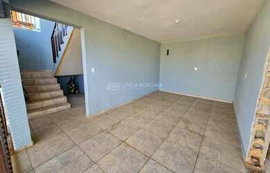 Imagem 3: Casa à Venda. Churrasqueira, Varanda, 150m² de Áreae2 Vagas na garagem