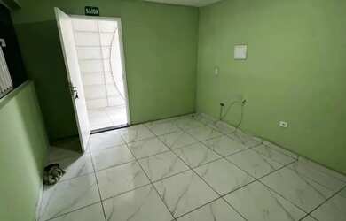 Imagem: O depósito possui 52-0m² de Área e está localizado em Centro