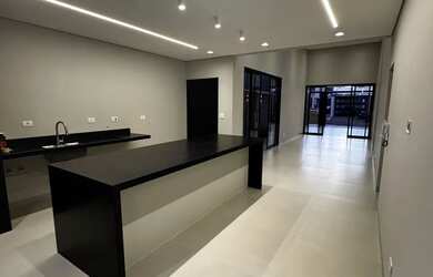 Imagem 3: Casa alto padrão oriental