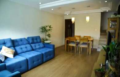 Imagem: A casa possui 2 Dormitórios, 2 Banheiros, 1 Vaga na garagem