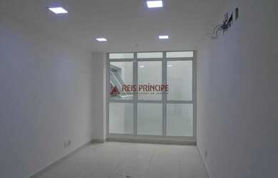 Imagem: O depósito possui 1 Vaga na garagem e 29m² de Área e está