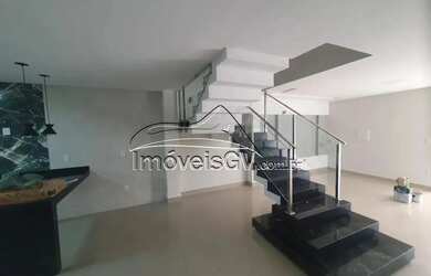 Imagem: A casa à venda possui 3 Dormitórios, 1 Banheiro, 2 Vagas na