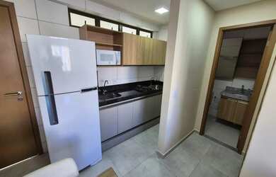 Imagem: O apartamento possui 1 Dormitório, 1 Banheiro, 1 Vaga na garagem