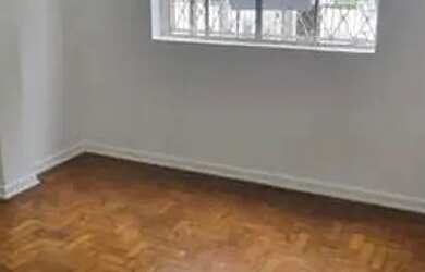 Imagem: O apartamento possui 2 Dormitórios, 1 Banheiro e 62m² de Área