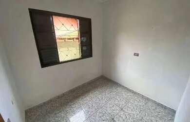 Imagem 7: Casa com laje livre quase esquina com Rua Piraquara