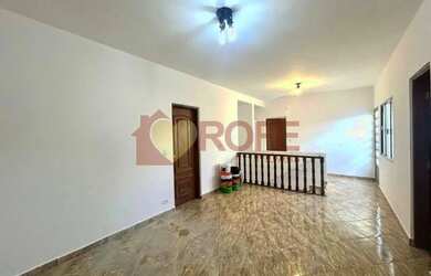 Imagem: O depósito possui 120m² de Área e está localizado em Campo