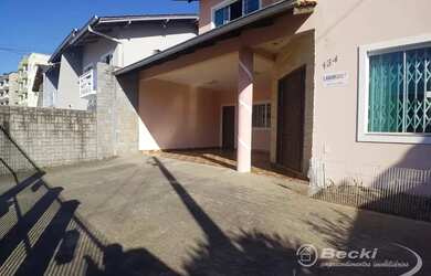 Imagem 7: Casa no bairro Itaum, Joinville 126m², 4 dormitórios, 1 suíte, 4 banheiros...