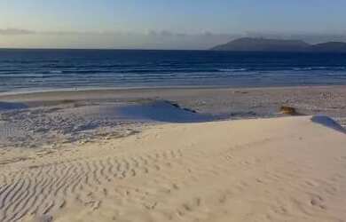 Imagem 1: CARNAVAL 26 -Apto 4qts 2vagas- Braga Praia Forte Pcto SEX/SEG sem Feriados...