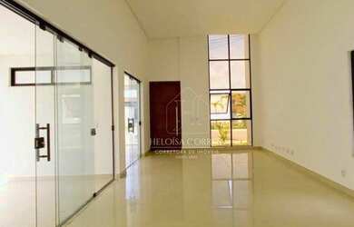 Imagem: A casa em condomínio possui 3 Dormitórios, 4 Banheiros, 2