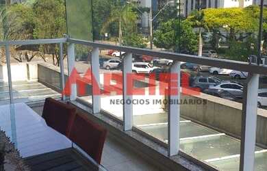 Imagem: O apartamento possui 3 Dormitórios, 5 Banheiros, 3 Vagas na