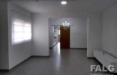 Imagem 11: Apartamento para aluguel e venda possui 210 metros quadrados com 3 quartos...