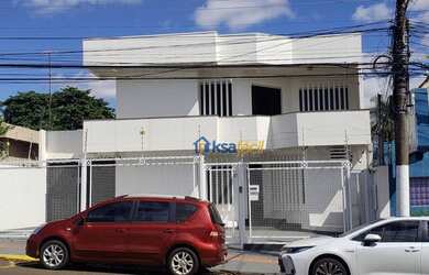 Imagem: A casa possui 3 Dormitórios, 2 Banheiros, 351m² de Área e