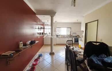 Imagem 6: RIBEIRãO PRETO - Casa Padrão - Presidente Médici