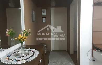 Imagem 2: Apartamento localizado a 300 metros da praia, vista livre da sacada. Na...