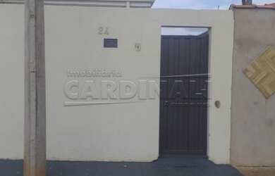 Imagem: A casa possui 2 Dormitórios, 2 Banheiros, 55m² de Área, Varanda