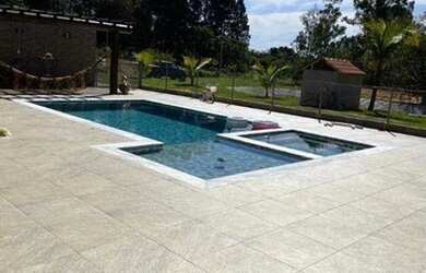 Imagem: A chácara possui 5.000m² de Área e está localizado em Regente