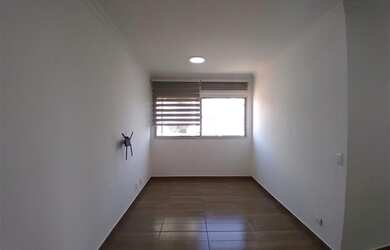 Imagem 2: São Paulo - Apartamento Padrão - Santa Teresinha